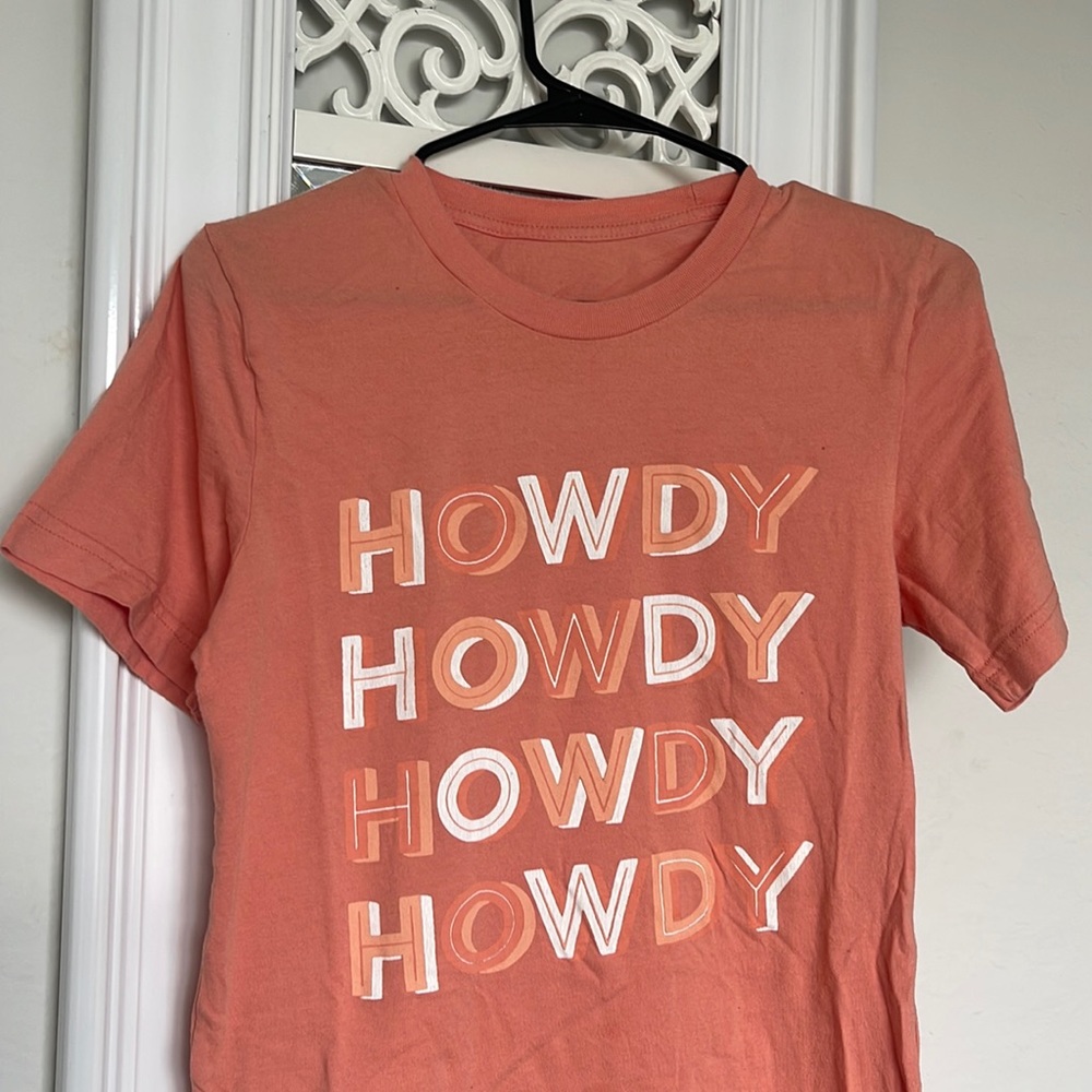 HOWDY Tee